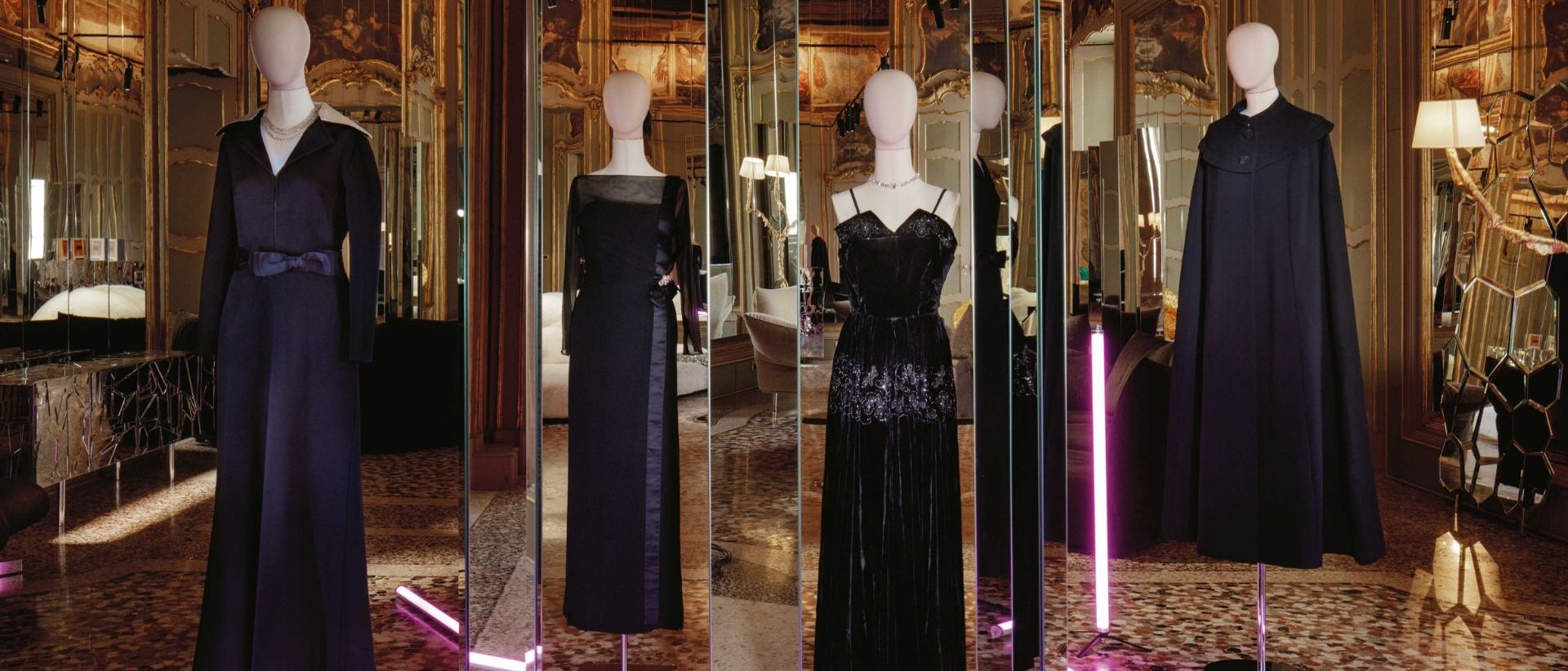  Vêtements noirs. Une sélection de vêtements portés par la diva, signés par Biki Milan. 